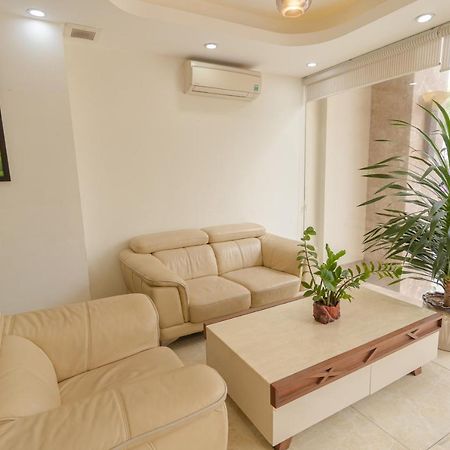 Royal Charm Hotel Da Nang Exterior photo