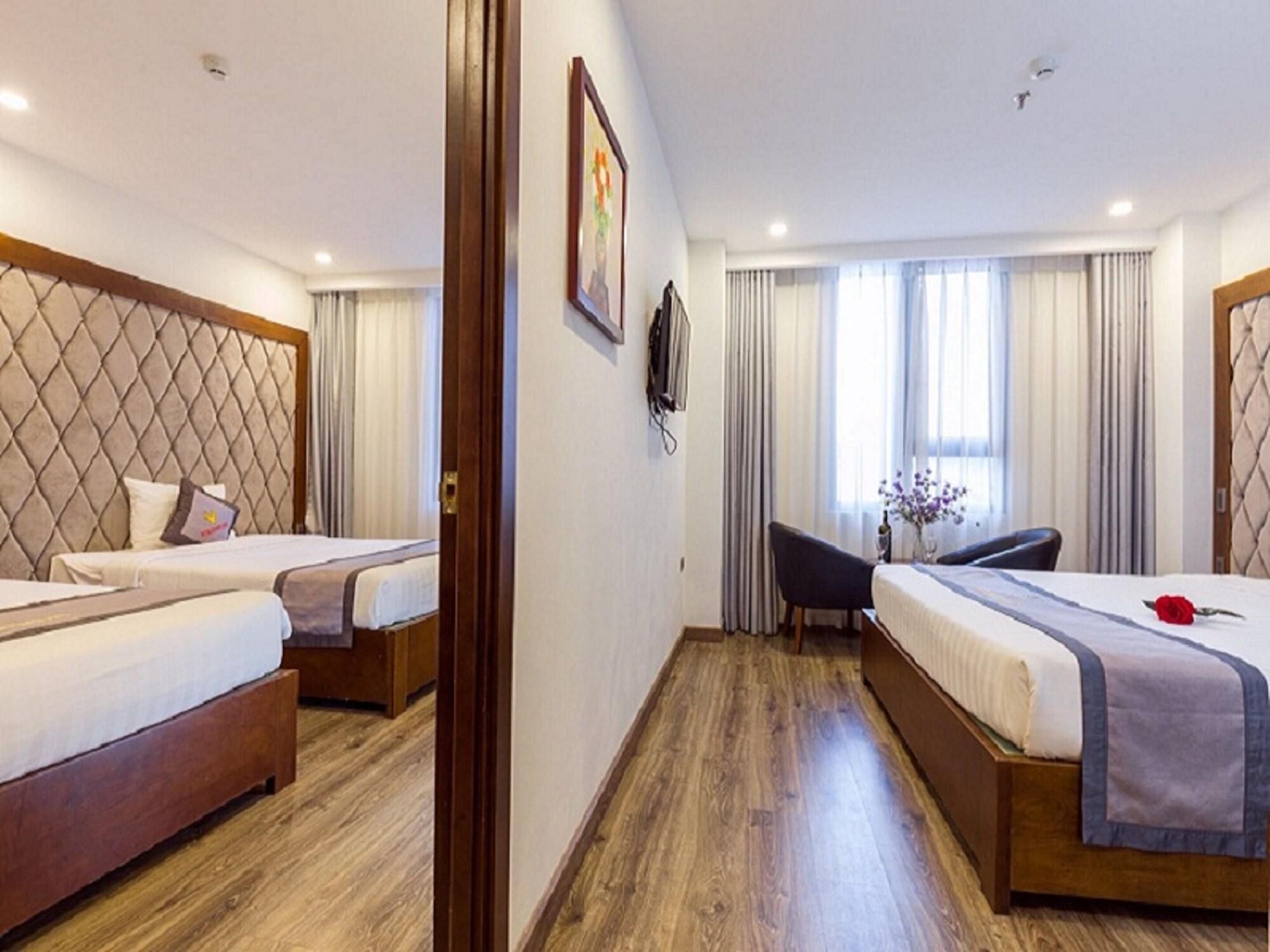 Royal Charm Hotel Da Nang Exterior photo