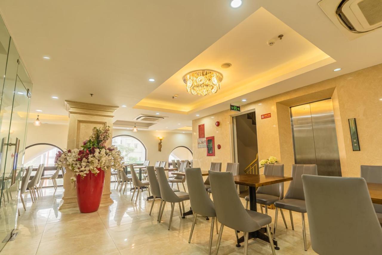 Royal Charm Hotel Da Nang Exterior photo